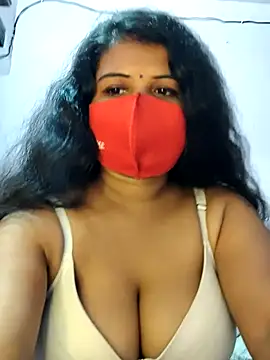 Snapshot of Dr_Chhaya chatting on 10, 7, 2026 Dr Chhaya online show from 10, 7, 2026
