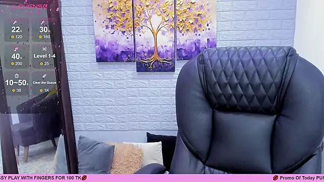 ebbafernandez  online show from 27, 2, 2025