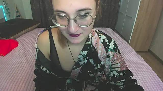 Miss Elsa  online show from 26, 12, 2024