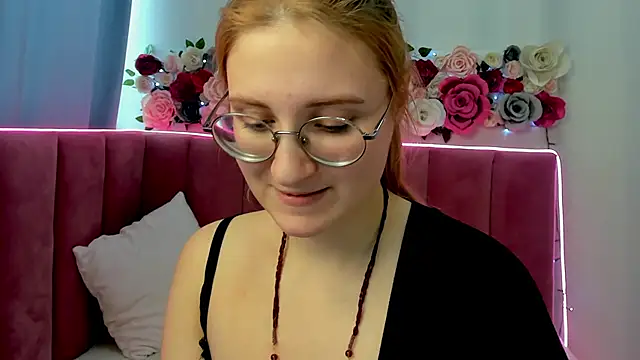 Miss Elsa  online show from 31, 1, 2025