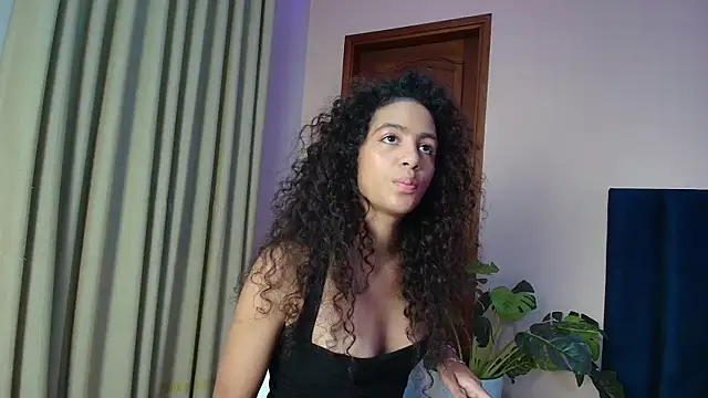 AntonellaHall  online show from 28, 6, 2026