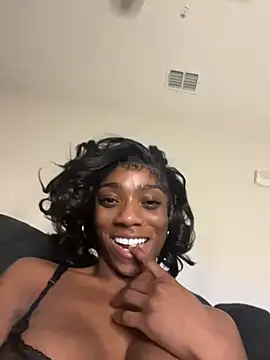 Snapshot of MelaniMelanin chatting on 6, 8, 2026 MelaniMelanin online show from 6, 8, 2026