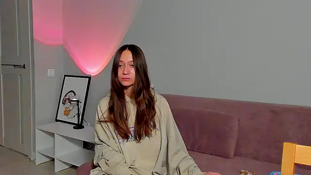EllaSky xoxo online show from 17, 1, 2025