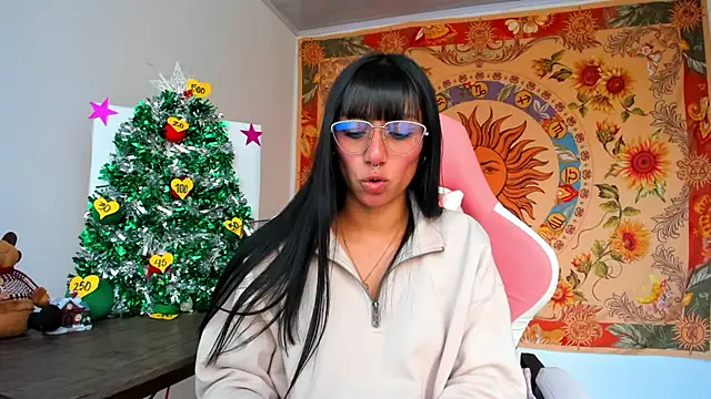 Snapshot of Demeter__ chatting on 19, 12, 2024 Demeter online show from 19, 12, 2024