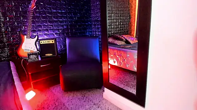 Snapshot of Calliope_dark chatting on 23, 12, 2024 Calliope dark online show from 23, 12, 2024