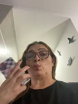 AntonellaAlondra4 online show from 10, 12, 2024