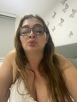 AntonellaAlondra4 online show from 21, 12, 2024