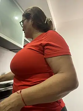 AntonellaAlondra4 online show from 22, 12, 2024