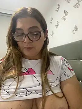 AntonellaAlondra4 online show from 28, 12, 2024