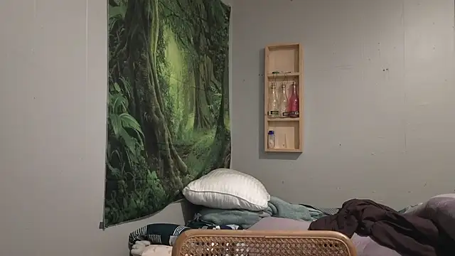 ThickGirlsDoItBetter online show from 23, 3, 2025