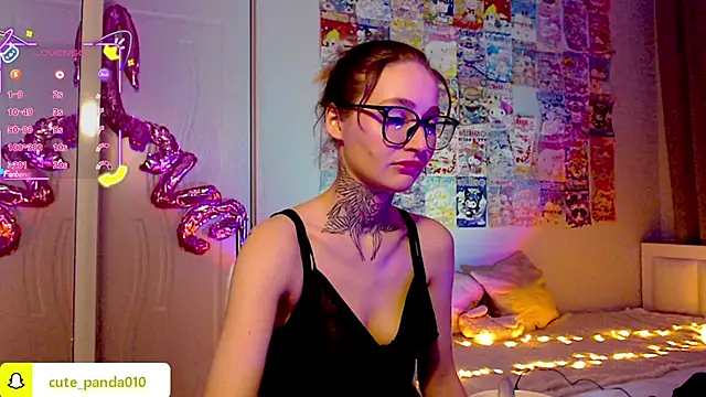 Snapshot of Milky_way_UwU chatting on 22, 2, 2026 Milky way UwU online show from 22, 2, 2026