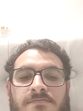 Snapshot of tarun997700 chatting on 14, 10, 2025 tarun997700 online show from 14, 10, 2025