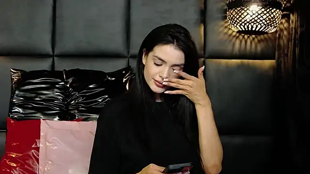 Snapshot of BlairBadgley chatting on 9, 11, 2025 BlairBadgley online show from 9, 11, 2025