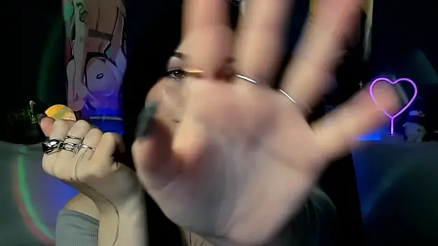 AkiraKatsu online show from 12, 12, 2024