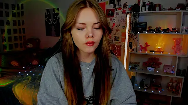 AkiraKatsu online show from 4, 4, 2026