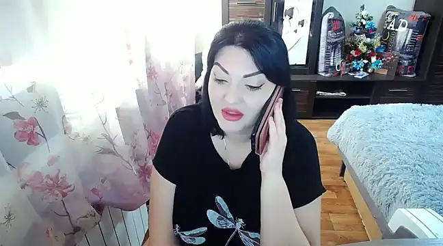 Snapshot of Lady_Boom_Wild_ chatting on 2, 1, 2025 Lady Boom Wild  online show from 2, 1, 2025