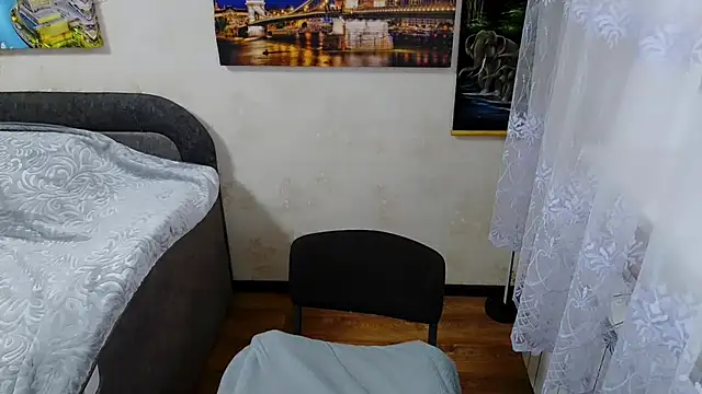 Snapshot of Lady_Boom_Wild_ chatting on 6, 10, 2025 Lady Boom Wild  online show from 6, 10, 2025