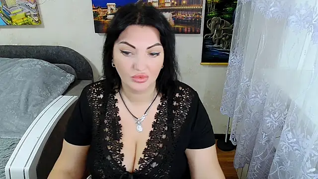 Snapshot of Lady_Boom_Wild_ chatting on 7, 10, 2025 Lady Boom Wild  online show from 7, 10, 2025