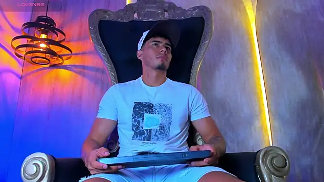 thaddeus king online show from 1, 10, 2025