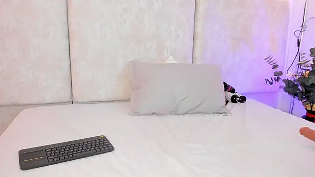 Astorath angel  online show from 18, 12, 2025