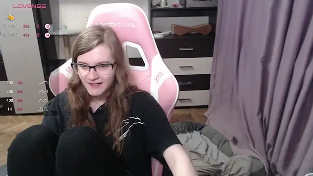 Snapshot of Tomato_Tease chatting on 15, 3, 2025 Tomato Tease online show from 15, 3, 2025
