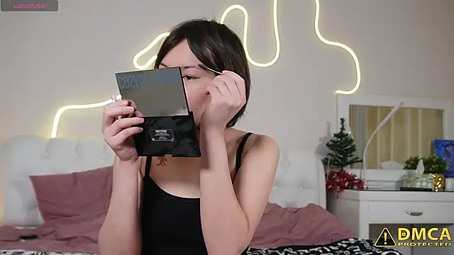 pulluq online show from 29, 1, 2025