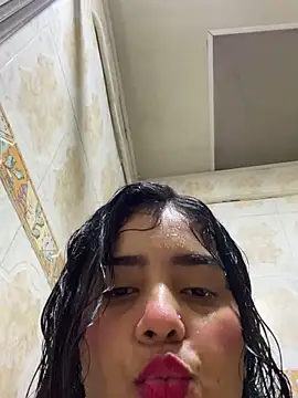 Snapshot of Urlovex1 chatting on 8, 2, 2025 Urlovex1 online show from 8, 2, 2025