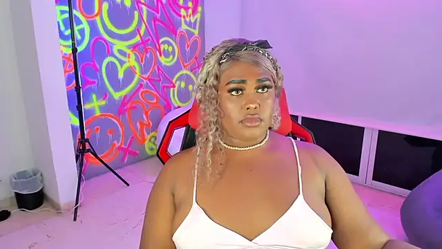 Snapshot of GEANNAROSE chatting on 15, 1, 2025 GEANNAROSE online show from 15, 1, 2025