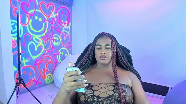 Snapshot of GEANNAROSE chatting on 15, 2, 2025 GEANNAROSE online show from 15, 2, 2025