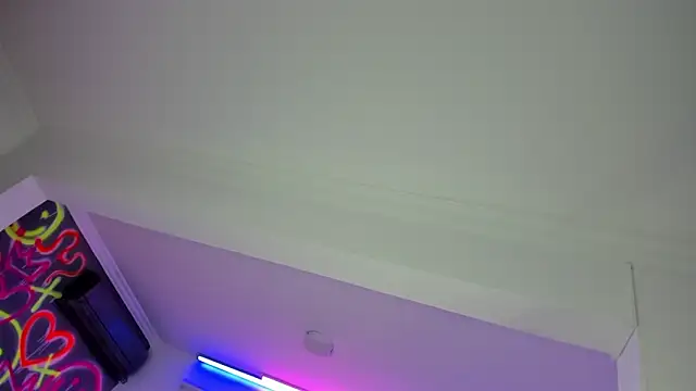 Snapshot of GEANNAROSE chatting on 23, 2, 2025 GEANNAROSE online show from 23, 2, 2025