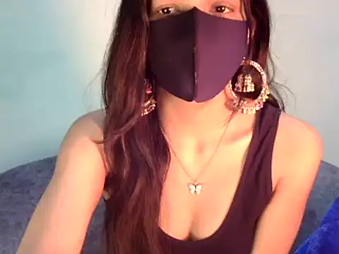 Snapshot of Cute_Alaina chatting on 3, 2, 2025 Cute Alaina online show from 3, 2, 2025
