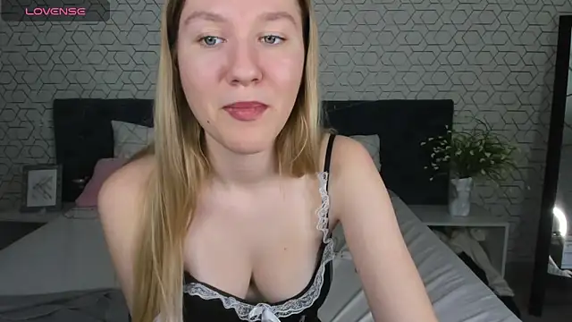 Mariel Brown online show from 12, 1, 2025