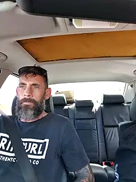 Snapshot of hornycouple6110 chatting on 8, 3, 2025 hornycouple6110 online show from 8, 3, 2025