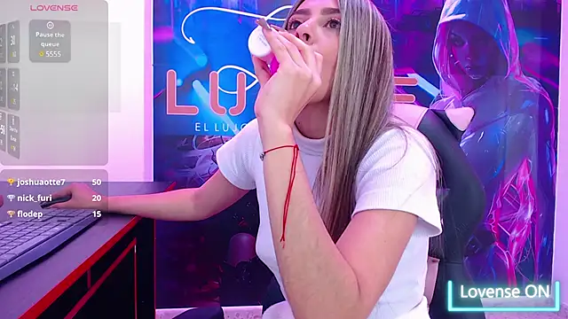 miacarperr1 online show from 11, 2, 2025