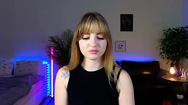 Oki Vibes online show from 6, 3, 2025