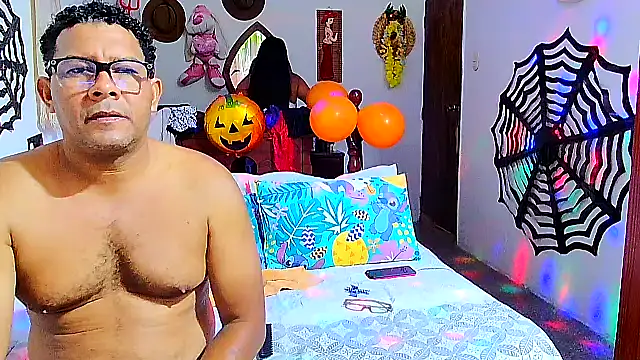 Snapshot of rosi_pamela chatting on 26, 10, 2025 rosi pamela online show from 26, 10, 2025