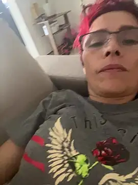 MireyaTorresGu online show from 25, 1, 2025