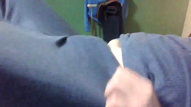 Snapshot of brtbrlss chatting on 13, 11, 2025 brtbrlss online show from 13, 11, 2025