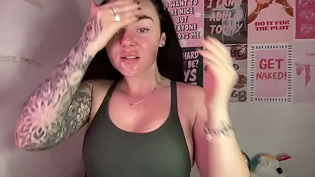 yorkshiregal online show from 15, 4, 2026