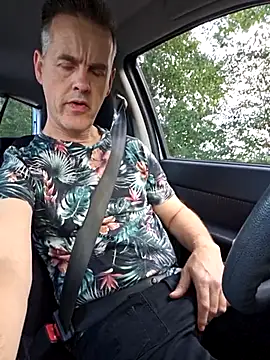 Hectorthyssen1 online show from 15, 9, 2025