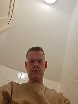 Snapshot of Hectorthyssen1 chatting on 17, 2, 2026 Hectorthyssen1 online show from 17, 2, 2026