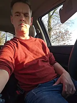 Snapshot of Hectorthyssen1 chatting on 4, 3, 2026 Hectorthyssen1 online show from 4, 3, 2026