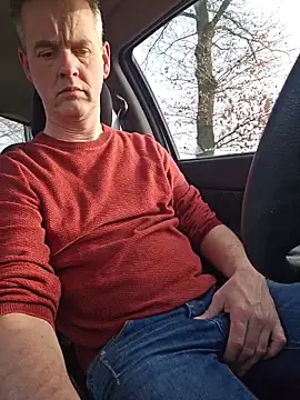 Snapshot of Hectorthyssen1 chatting on 6, 3, 2026 Hectorthyssen1 online show from 6, 3, 2026