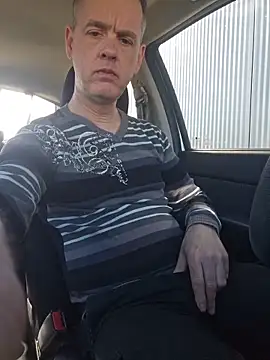 Snapshot of Hectorthyssen1 chatting on 1, 4, 2026 Hectorthyssen1 online show from 1, 4, 2026