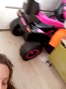 Snapshot of Mari-ana1 chatting on 7, 2, 2025 Mari-ana1 online show from 7, 2, 2025