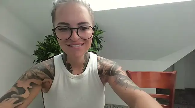 Alexandersonxo online show from 23, 3, 2025