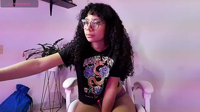Snapshot of Elektra_williams chatting on 28, 1, 2025 Elektra williams online show from 28, 1, 2025