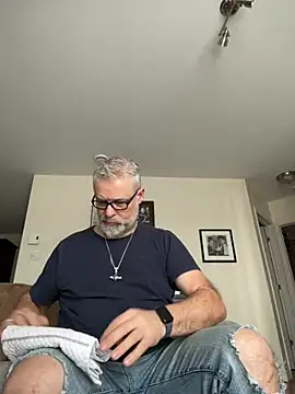 Snapshot of Silverfoxxx-73 chatting on 27, 12, 2024 Silverfoxxx-73 online show from 27, 12, 2024