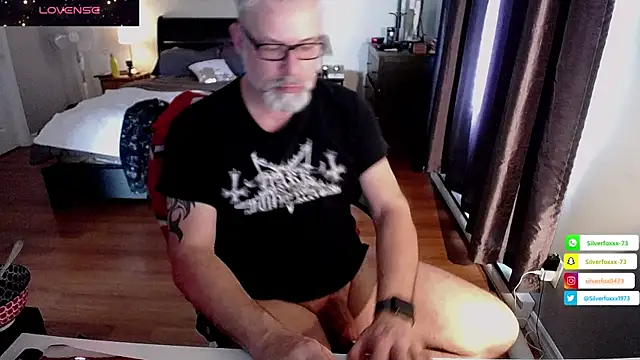 Snapshot of Silverfoxxx-73 chatting on 5, 1, 2025 Silverfoxxx-73 online show from 5, 1, 2025
