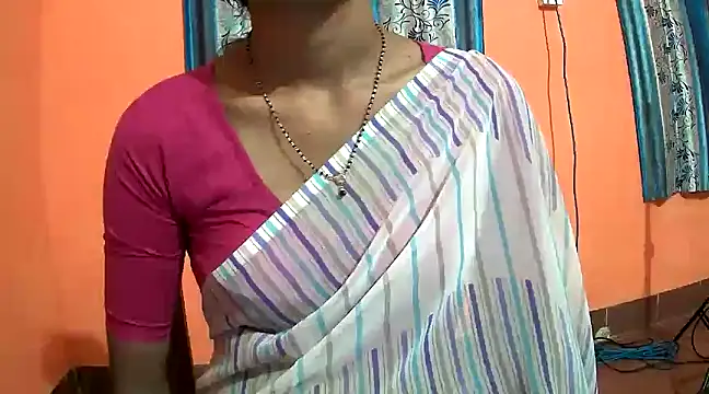 Snapshot of sexy_janu25 chatting on 11, 3, 2025 sexy janu25 online show from 11, 3, 2025